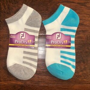 NWT FootJoy Women’s Gray, White, Turquoise Golf Socks (2 Pair)